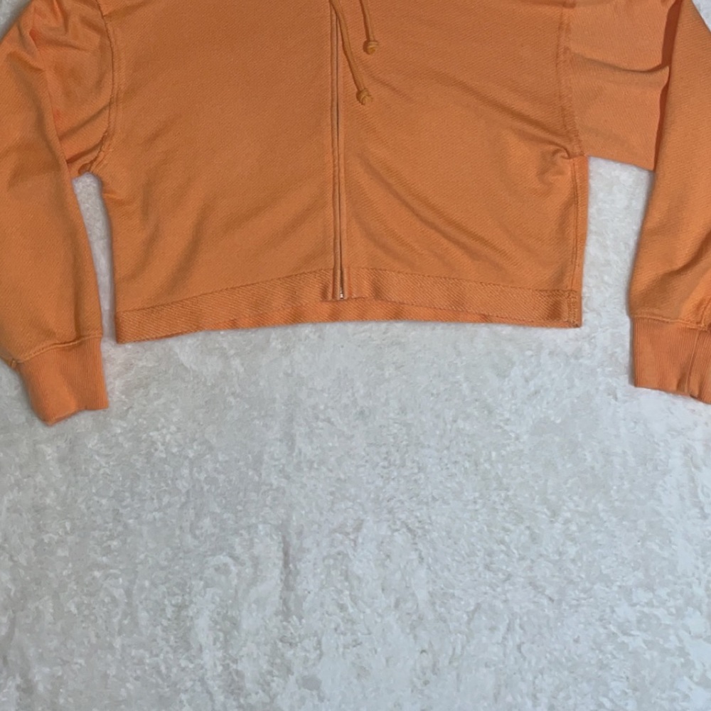 NWOT Aerie Beach Party Cropped Hoodie - Picture 3 of 16